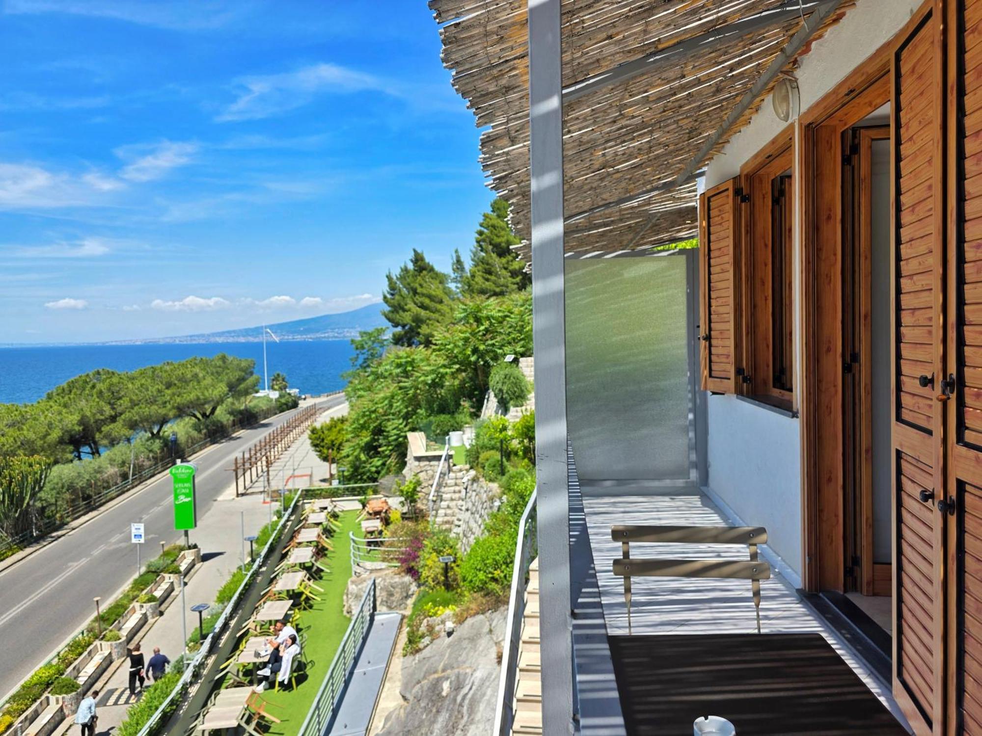 维克艾库塞Oasi Relais住宿加早餐旅馆 外观 照片